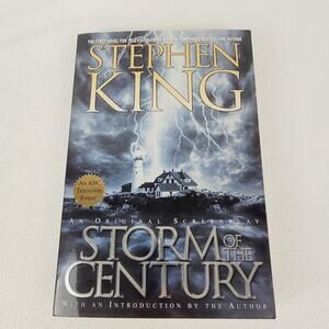 Stephen King The Storm of the Century 1st printing softcover book